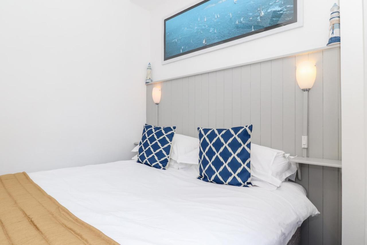 The New England Hotel อีสต์บอร์น ภายนอก รูปภาพ