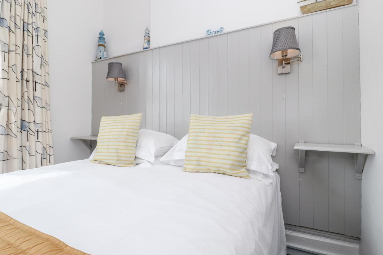 The New England Hotel อีสต์บอร์น ภายนอก รูปภาพ